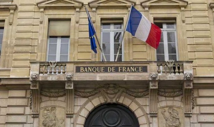 Pension reform dilemma brings France to standstill