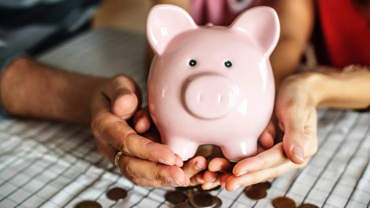 How can you know how much to save for retirement when the goalposts keep moving? Here’s a guide.