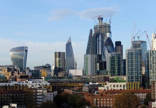 UK. How can pensions market help diversify DC savings?